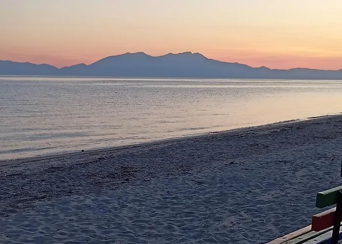 Calma Di Mare * Nea Kallikrateia